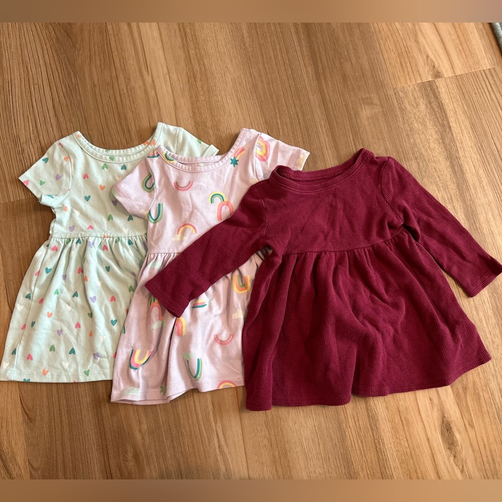 Set of baby dresses size 12m